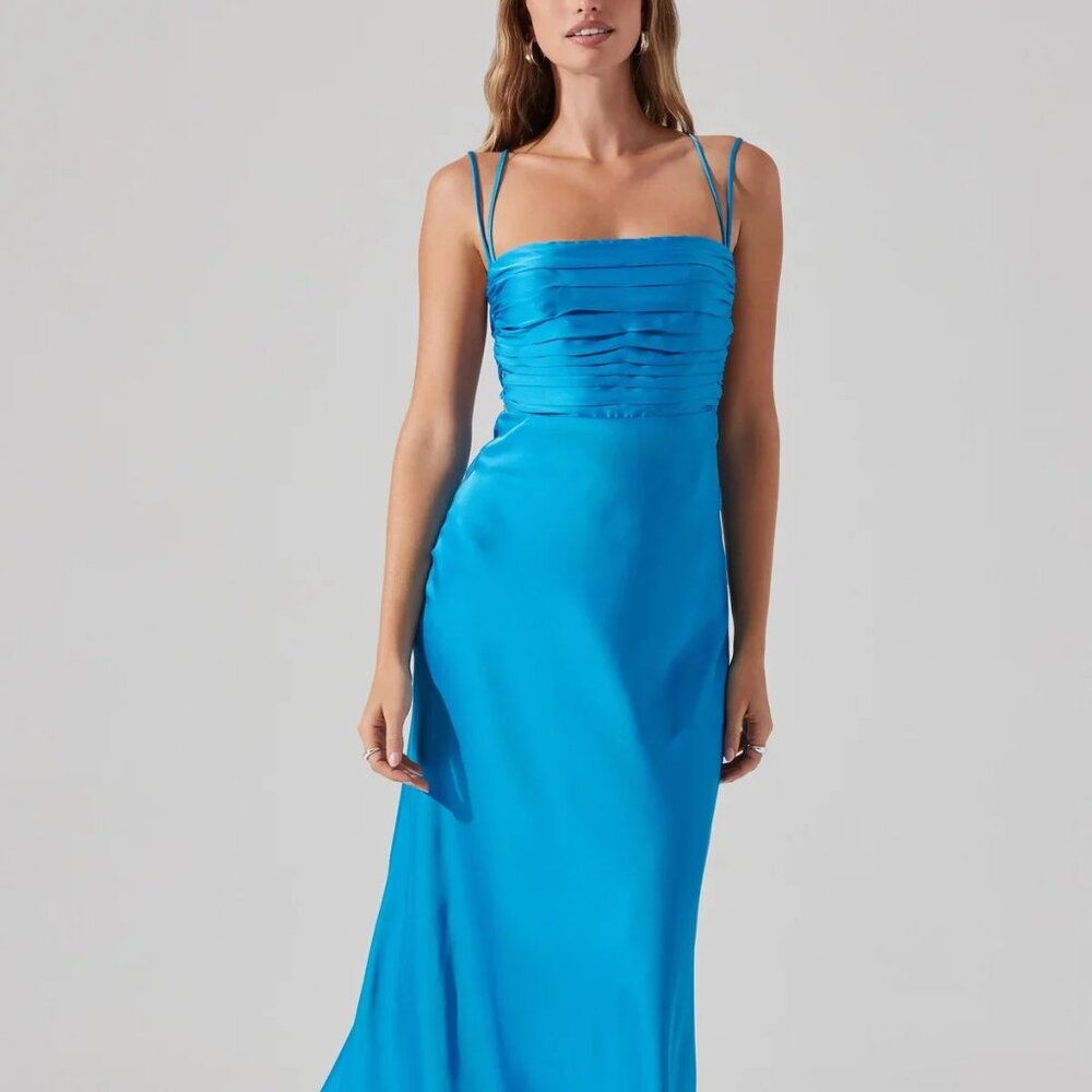 NWT ASTR THE LABEL Antlia Midi Dress in Turquois Blue Size L
